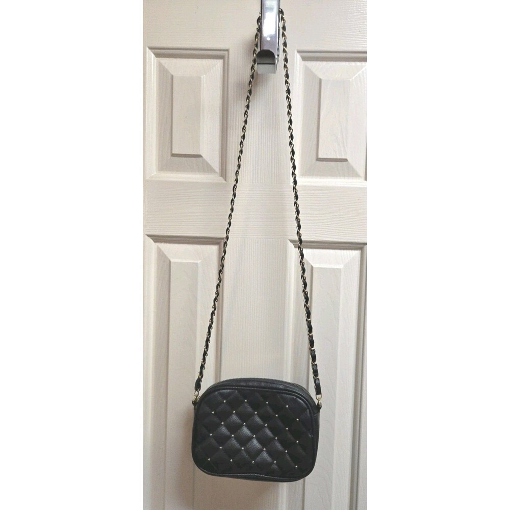 Black Quilted Studded Shoulder Bag Gold Chain Strap GoldTone Hardware Unbranded
